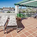 Lcr4 - Large 3-bedroom Near * Marbellac