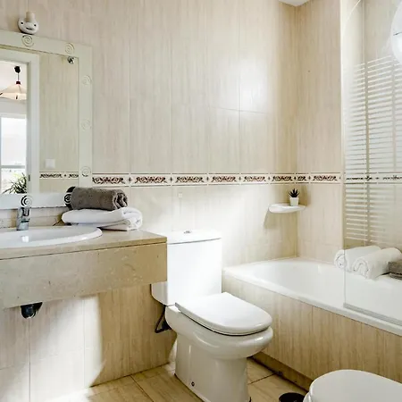Apartamento Lcr4- Large 3 Bed Close To Beaches