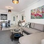 Apartmán Lcr4 - Large 3-bedroom Near